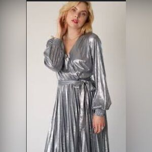 SAGE & FIG SILVER PLEATED DRESS
